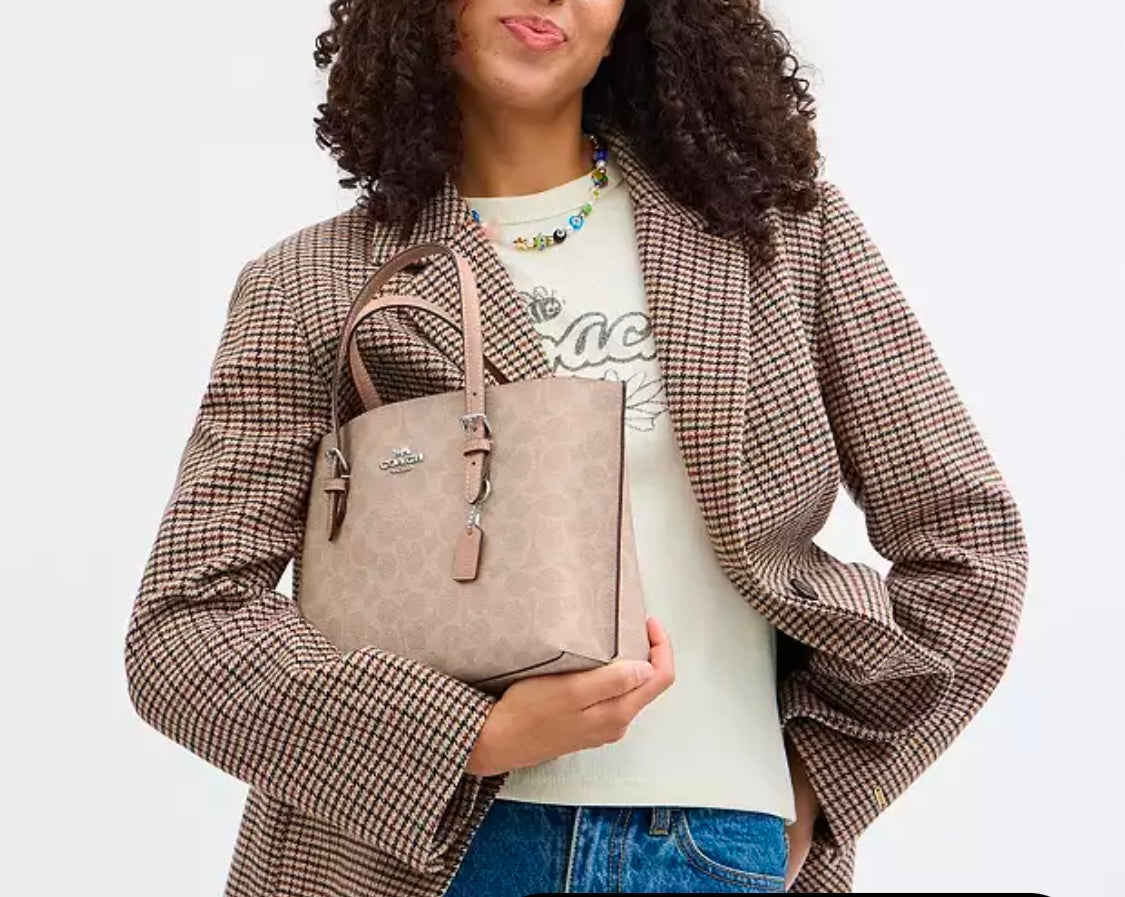 Mollie Tote Bag 25 In Signature Canvas Renkler➡️