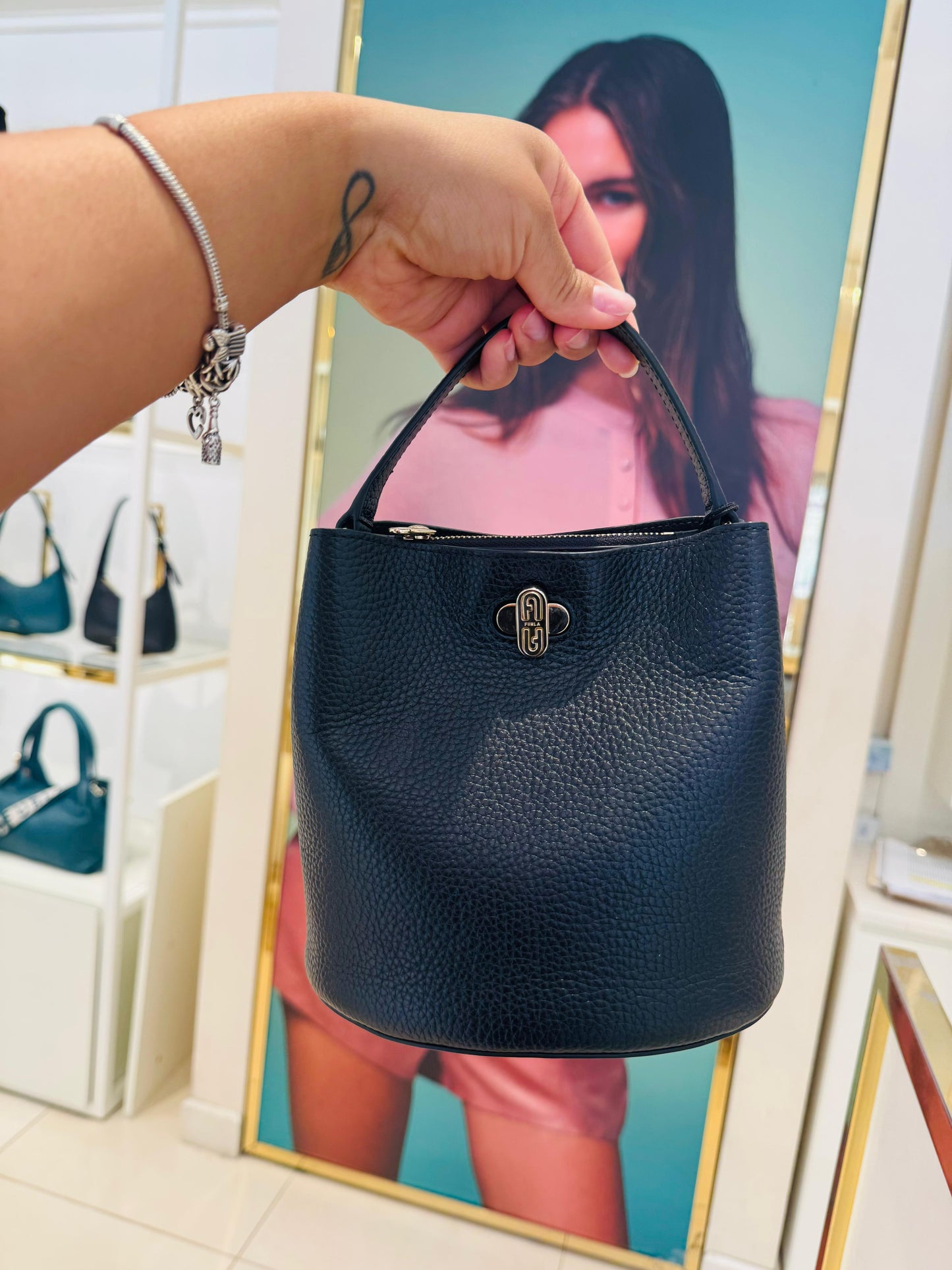 Furla Danae bucket bag mini boy RENKLER➡️