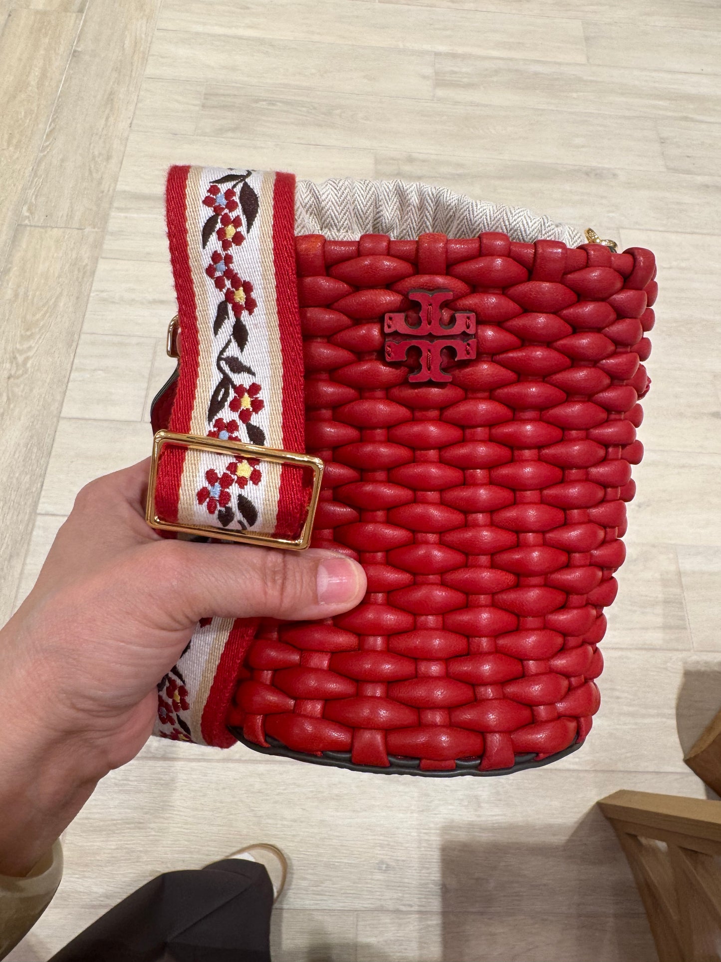 Mini bucket bag