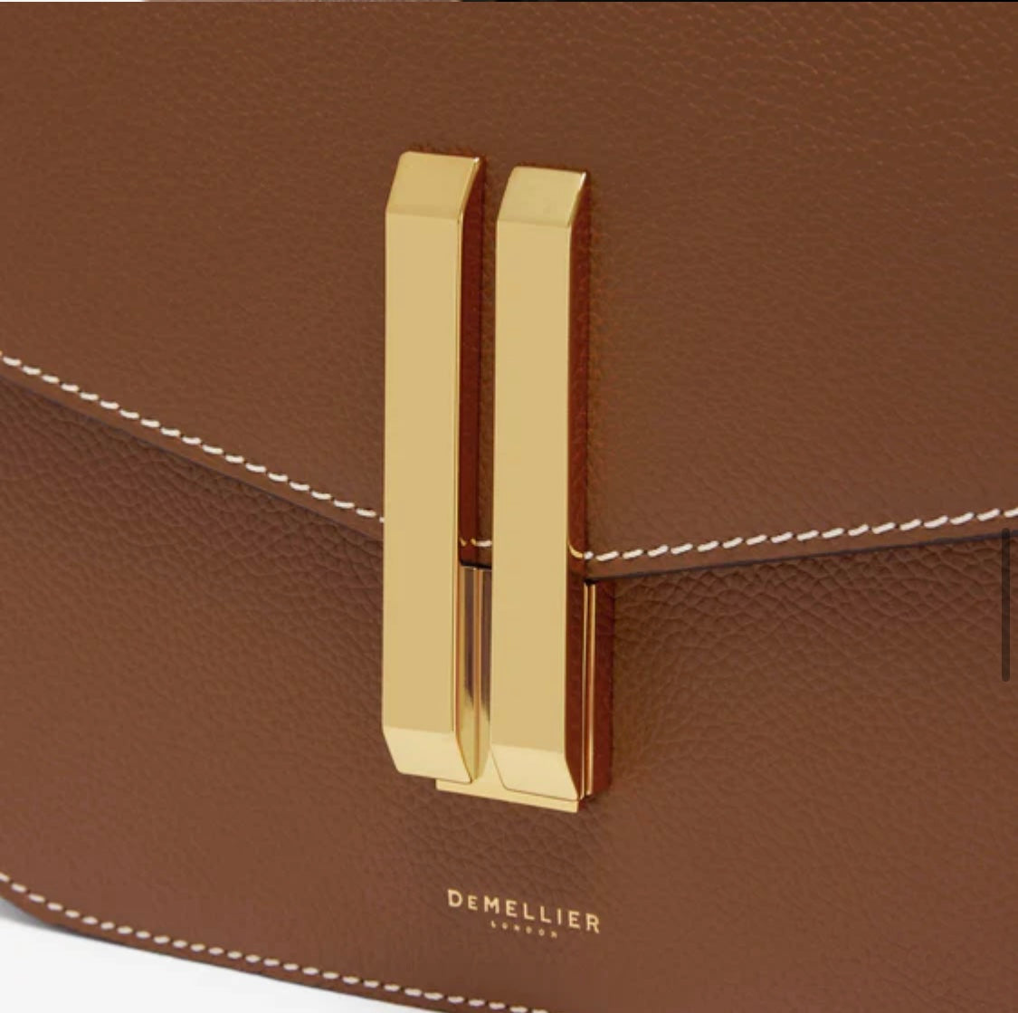 The Vancouver,
Tan Small Grain Ecru Stitching