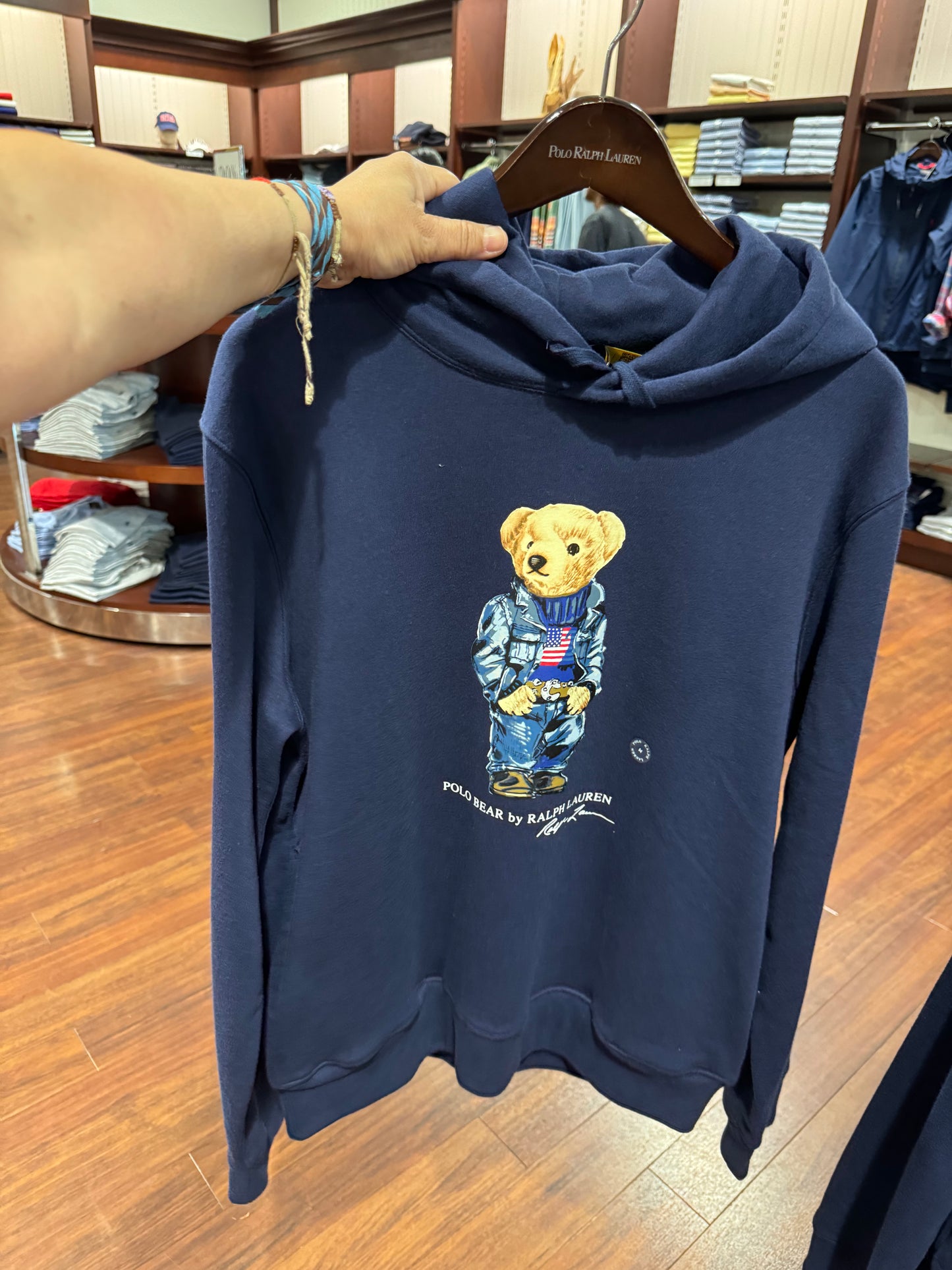 Erkek kapüşonlu sweatshirt