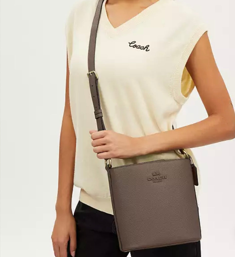 Sophie Bucket bag
