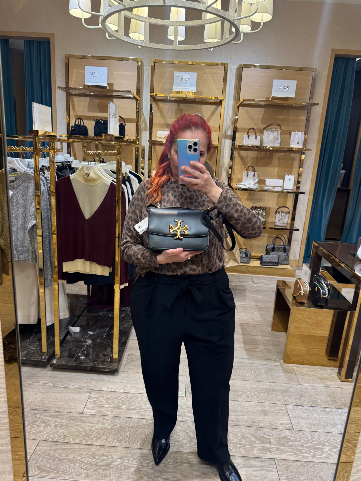 ELEANOR omuz& crossbody kullanımı