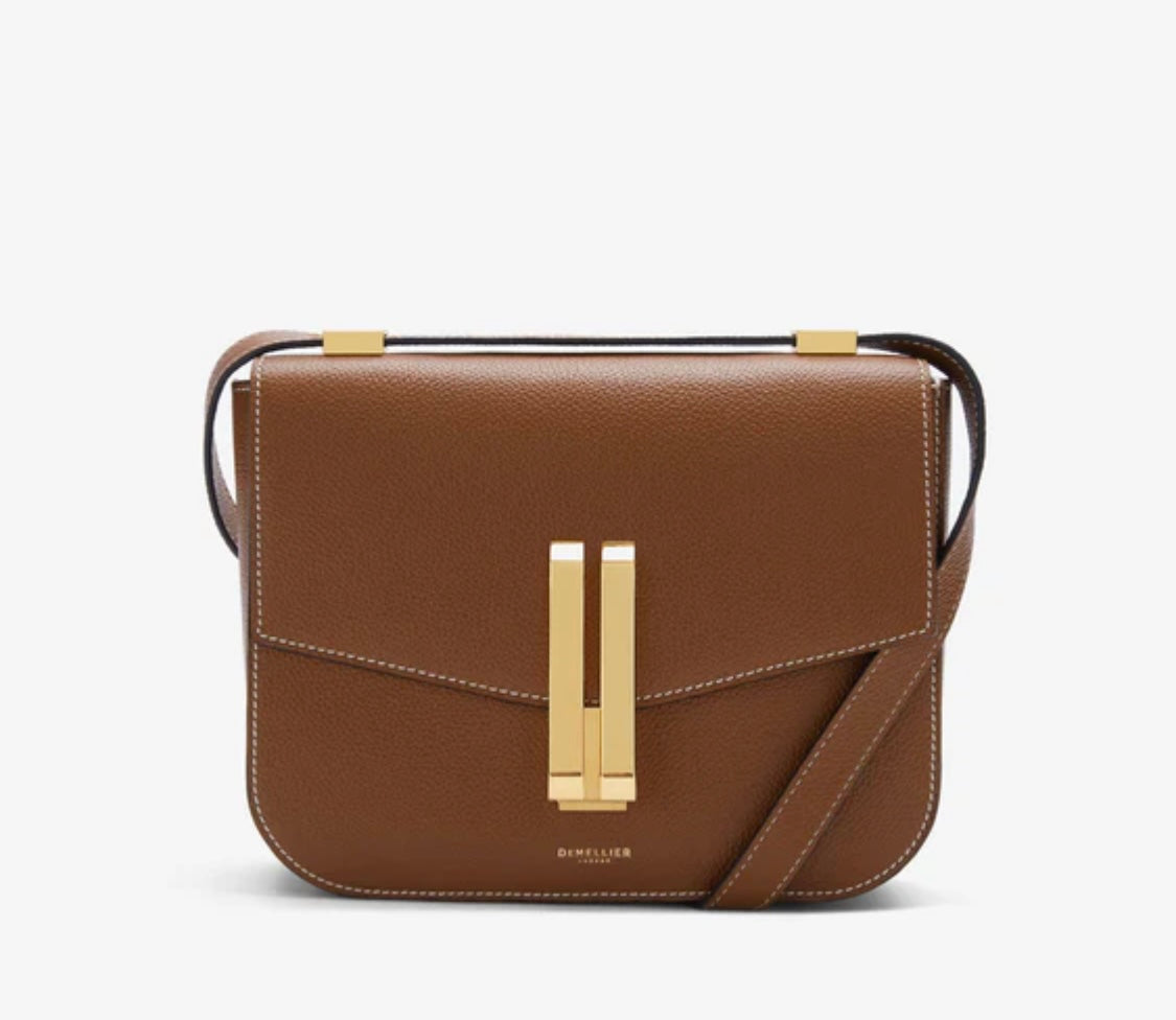 The Vancouver,
Tan Small Grain Ecru Stitching