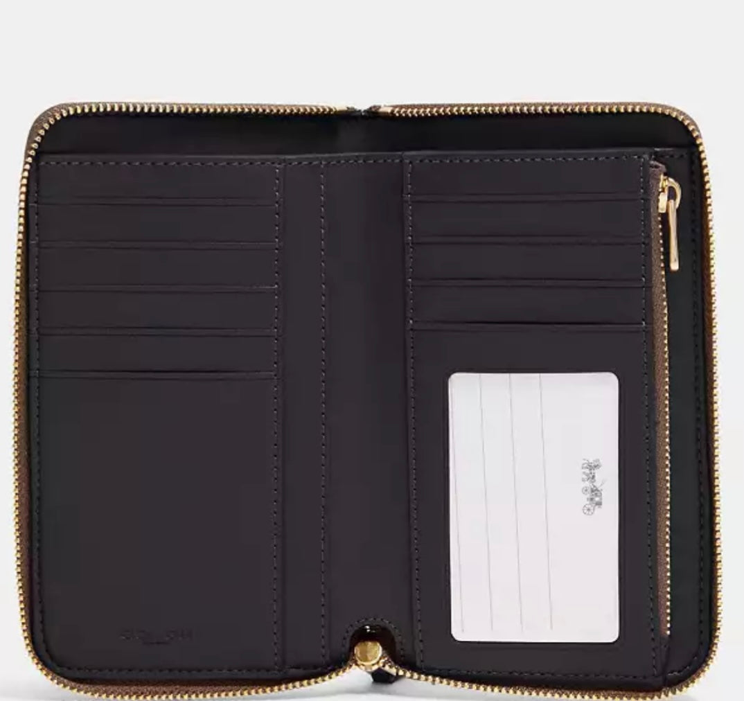 Medium Id Zip Wallet In Signature Canvas