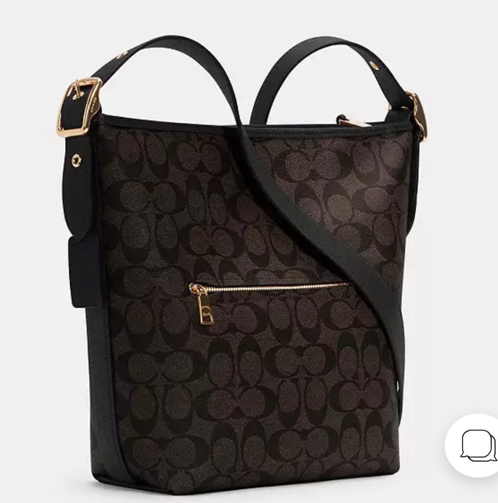Val Duffle Bag In Signature Canvas