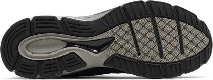 990v4 Made in USA Black Silver