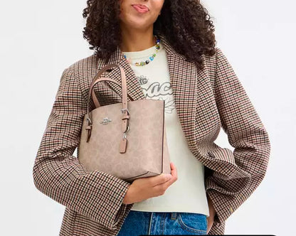 Mollie Tote Bag 25 In Signature Canvas Renkler➡️