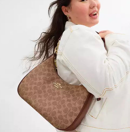 Teri hobo bag signature Renkler➡️