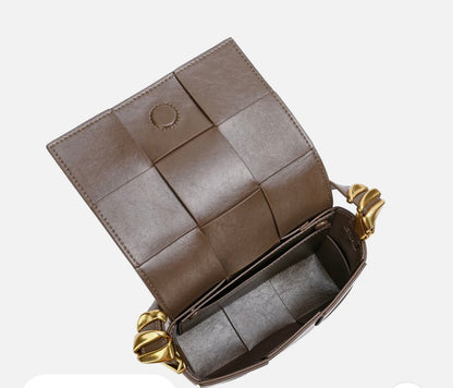 Woven Leather Crossbody Bag/dark brown