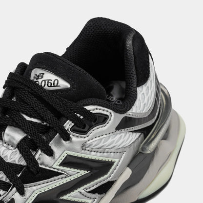 9060 Metallic