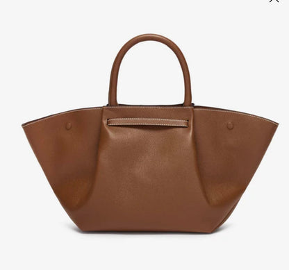 The Midi New York
Tan Small Grain Ecru Stitching