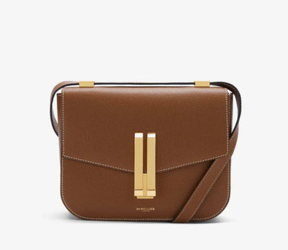 The Vancouver,
Tan Small Grain Ecru Stitching