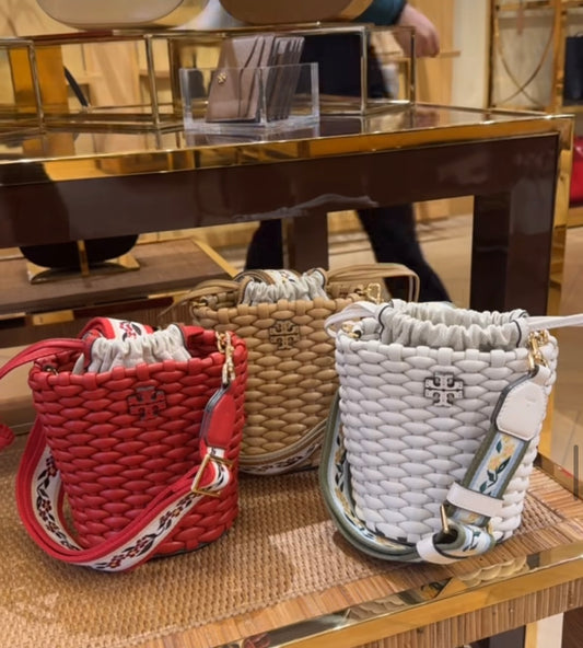 Mini bucket bag