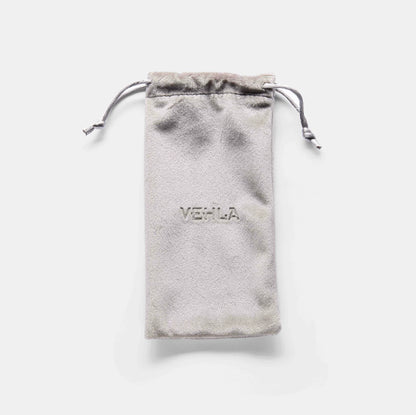 Gia - Black / Smoke