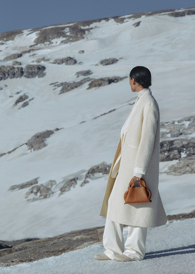 Numéro Neuf Mini Edition Textured Camel