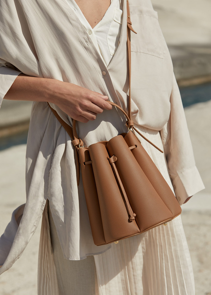 Numéro Huit Edition Textured Camel
