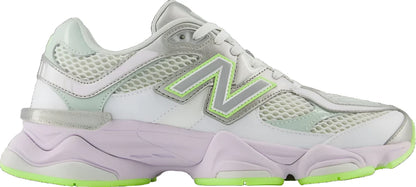 9060 White Taro